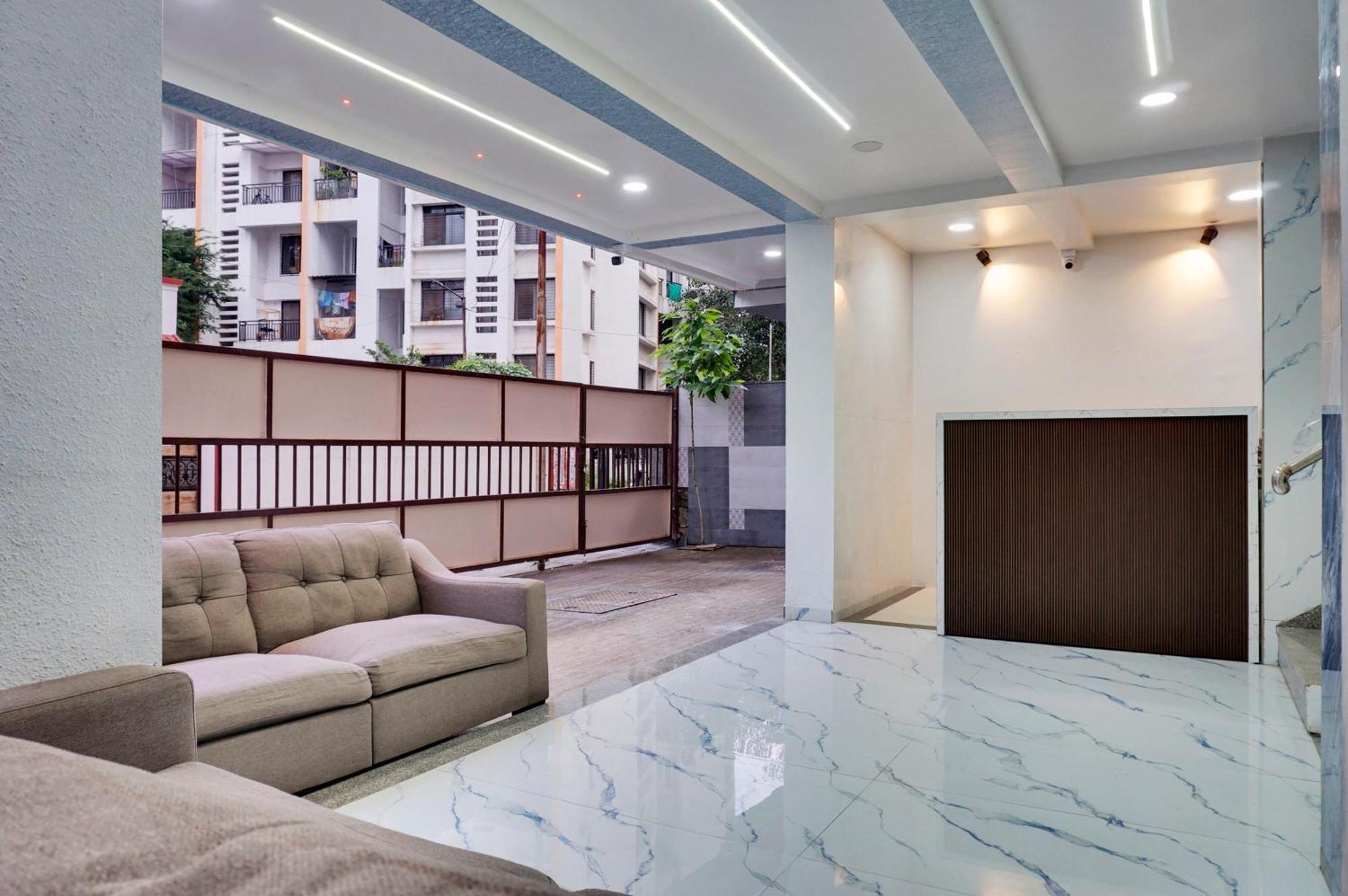 Urban Hometel ปูเน่ ภายนอก รูปภาพ